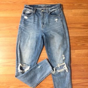 American Eagle Mom Jeans